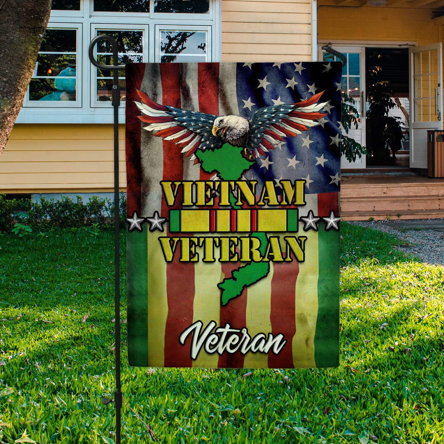 30x40 side1 Garden Flag Mockup 3
