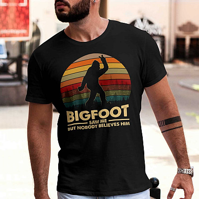 Alternative view of Bigfoot Saw Me But Nobody Believes Him Vintage T-Shirt - V-Neck Shirt