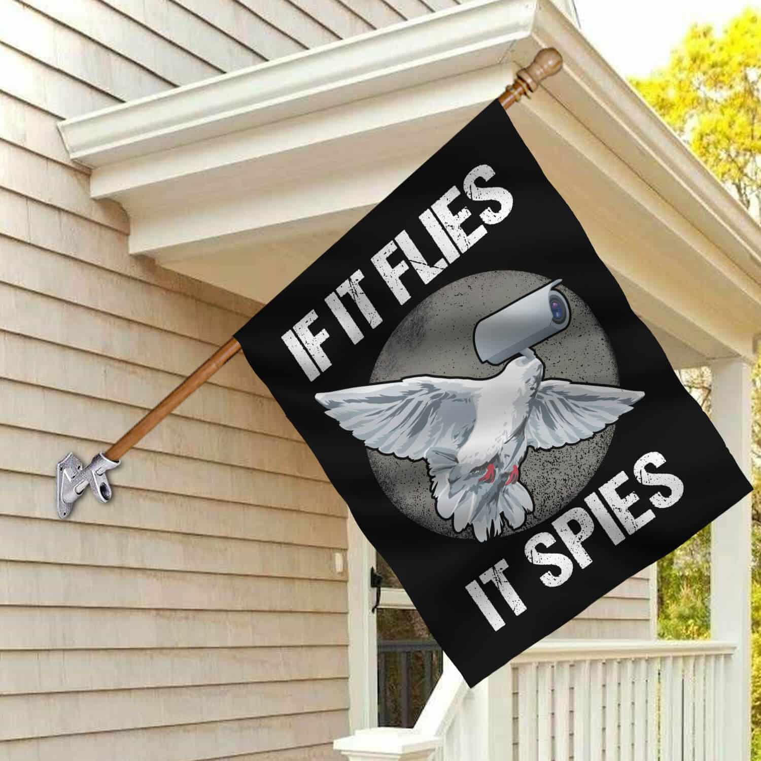 30x40 House Flag Mockup 2