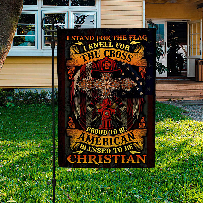 Garden Flag (11.5" x 17.5")