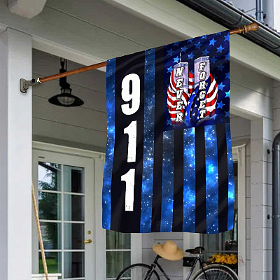House Flag (30" x 40")