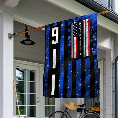 House Flag (30" x 40")