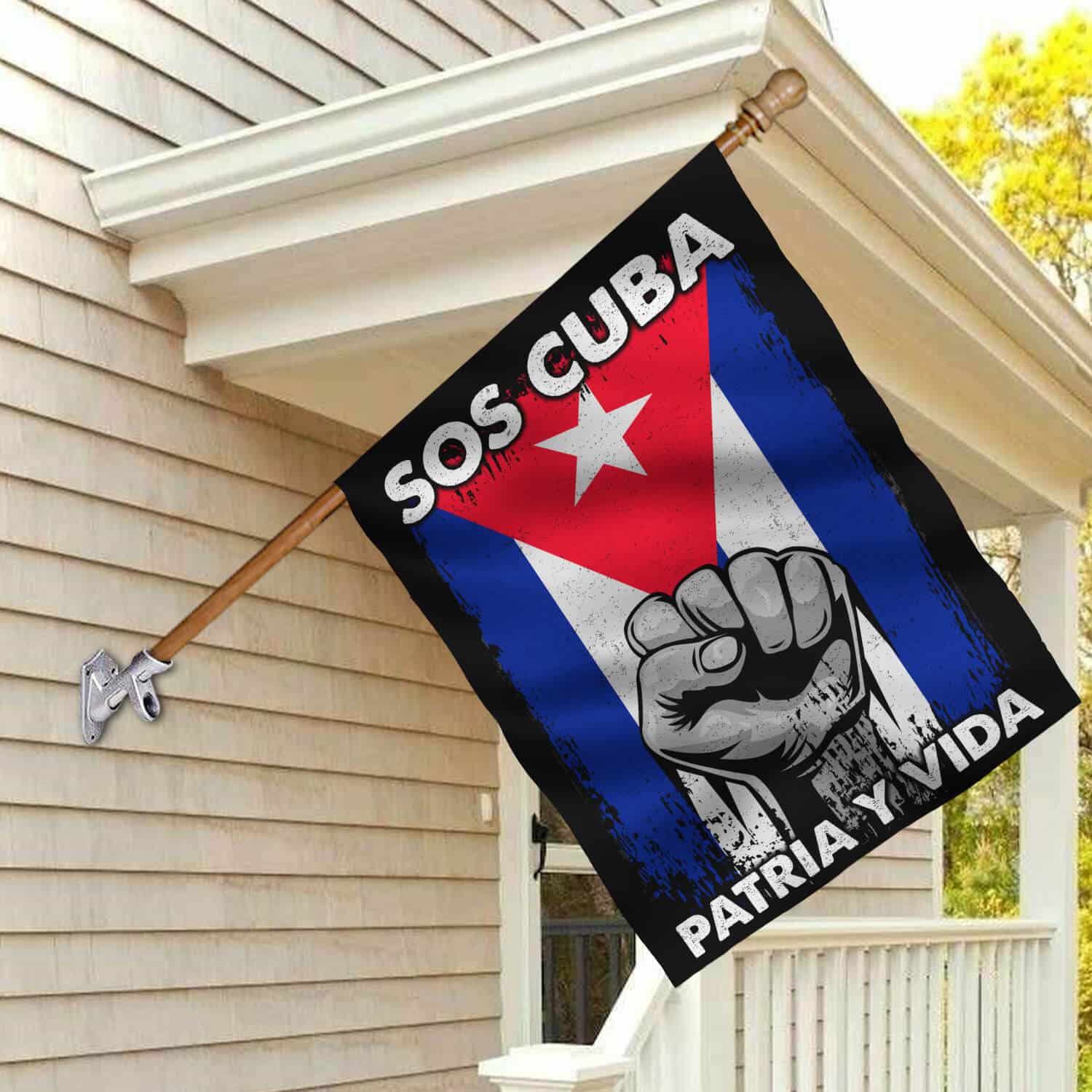 30x40 House Flag Mockup 2