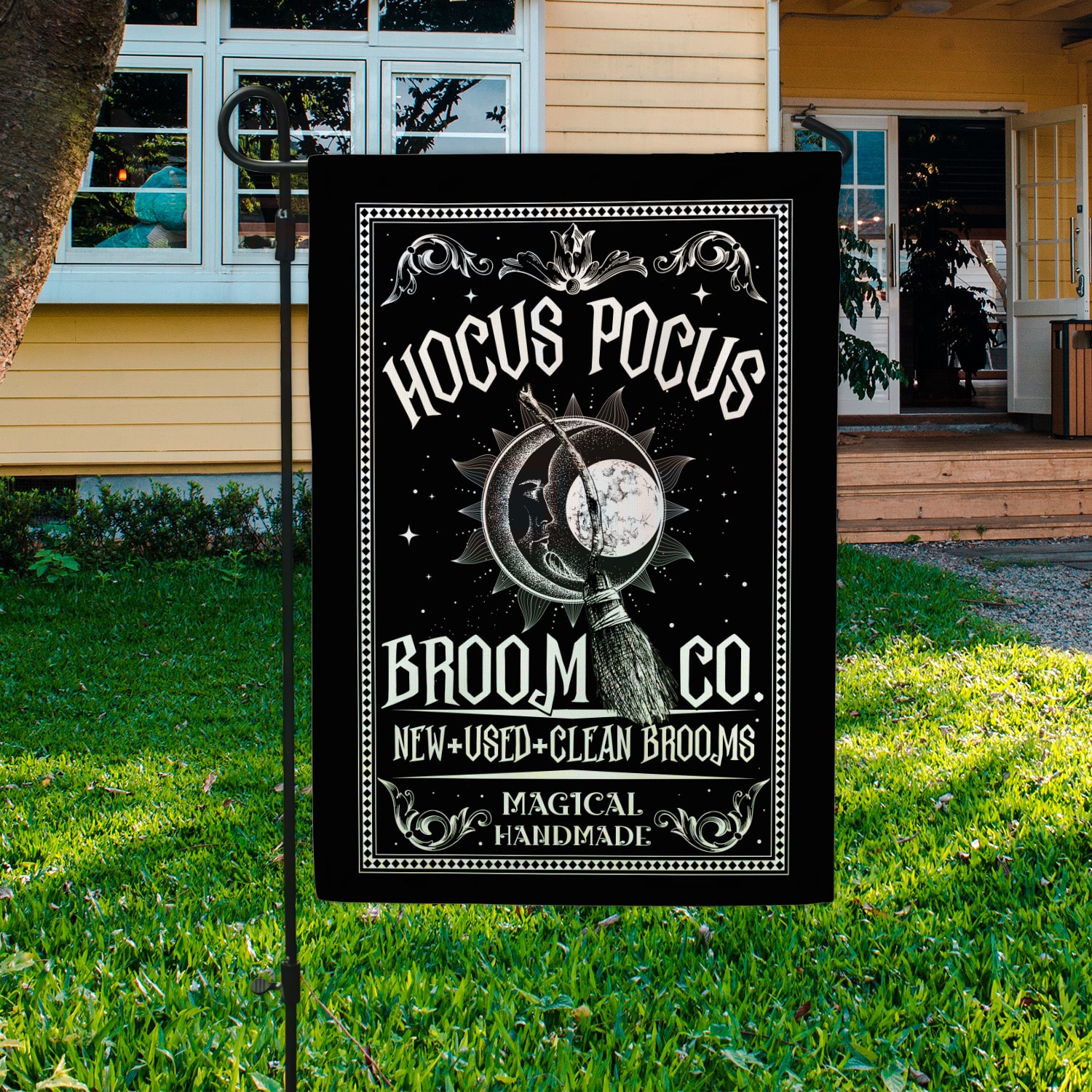 30x40 (2) Garden Flag Mockup 3