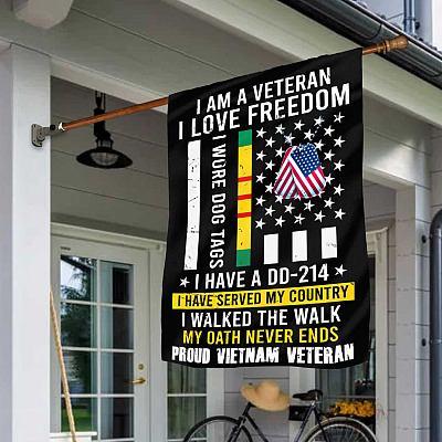 House Flag (30" x 40")