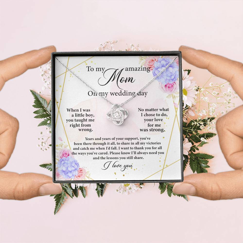 To My Amazing Mom on My Wedding Day Love Knot Pendant Necklace
