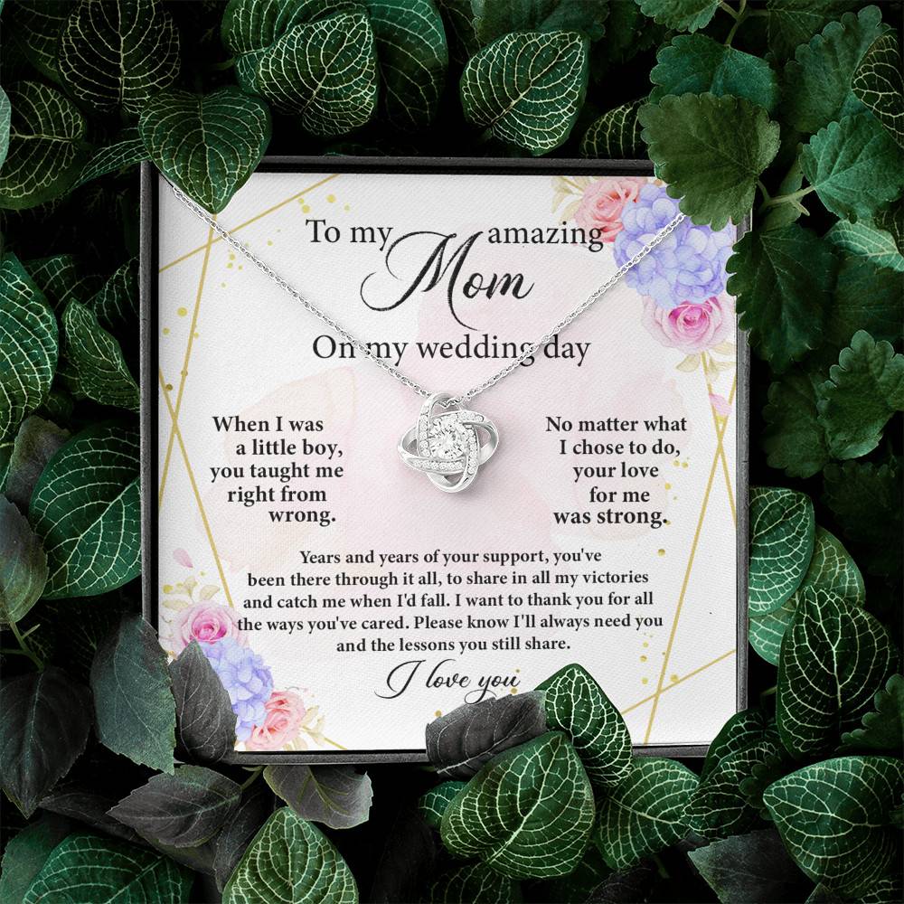 To My Amazing Mom on My Wedding Day Love Knot Pendant Necklace
