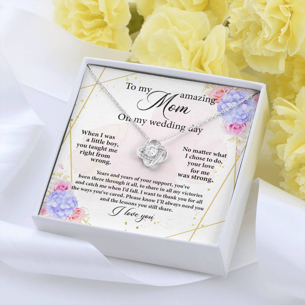 To My Amazing Mom on My Wedding Day Love Knot Pendant Necklace