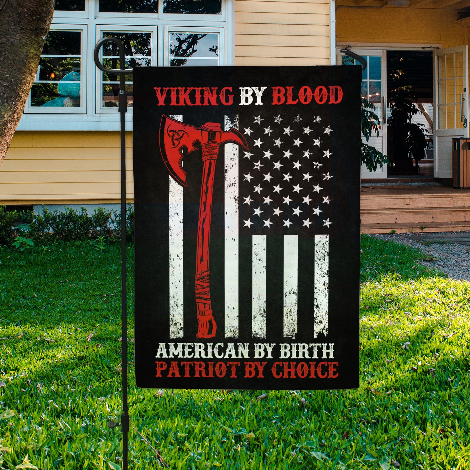 30x40-Side1 Garden Flag Mockup 3