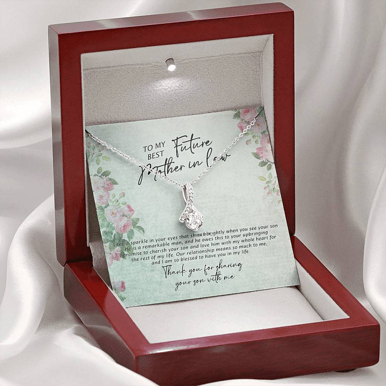To My Best Future Mother In Law Thank You For Sharing Your Son With Me Alluring Beauty Necklace