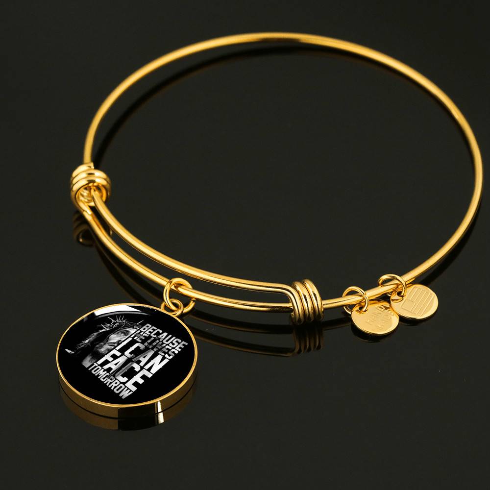 Because He Lives I Can Face Tomorrow Jesus Circle Pendant Necklace - Bangle Because He Lives I Can Face Tomorrow Jesus Circle Pendant Necklace - Bangle