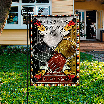 Garden Flag (11.5" x 17.5")