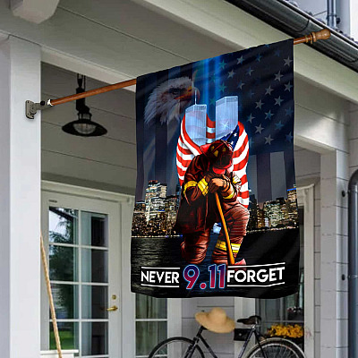 House Flag (30" x 40")
