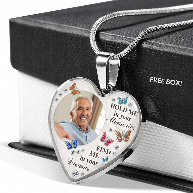 Personalized Photo Hold Me In Your Memories Find Me In Your Dreams Memorial Luxury Heart Pendant Necklace