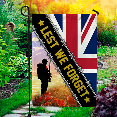 Garden Flag (11.5" x 17.5")