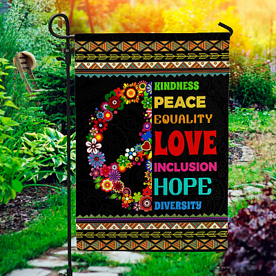 Garden Flag (11.5" x 17.5")