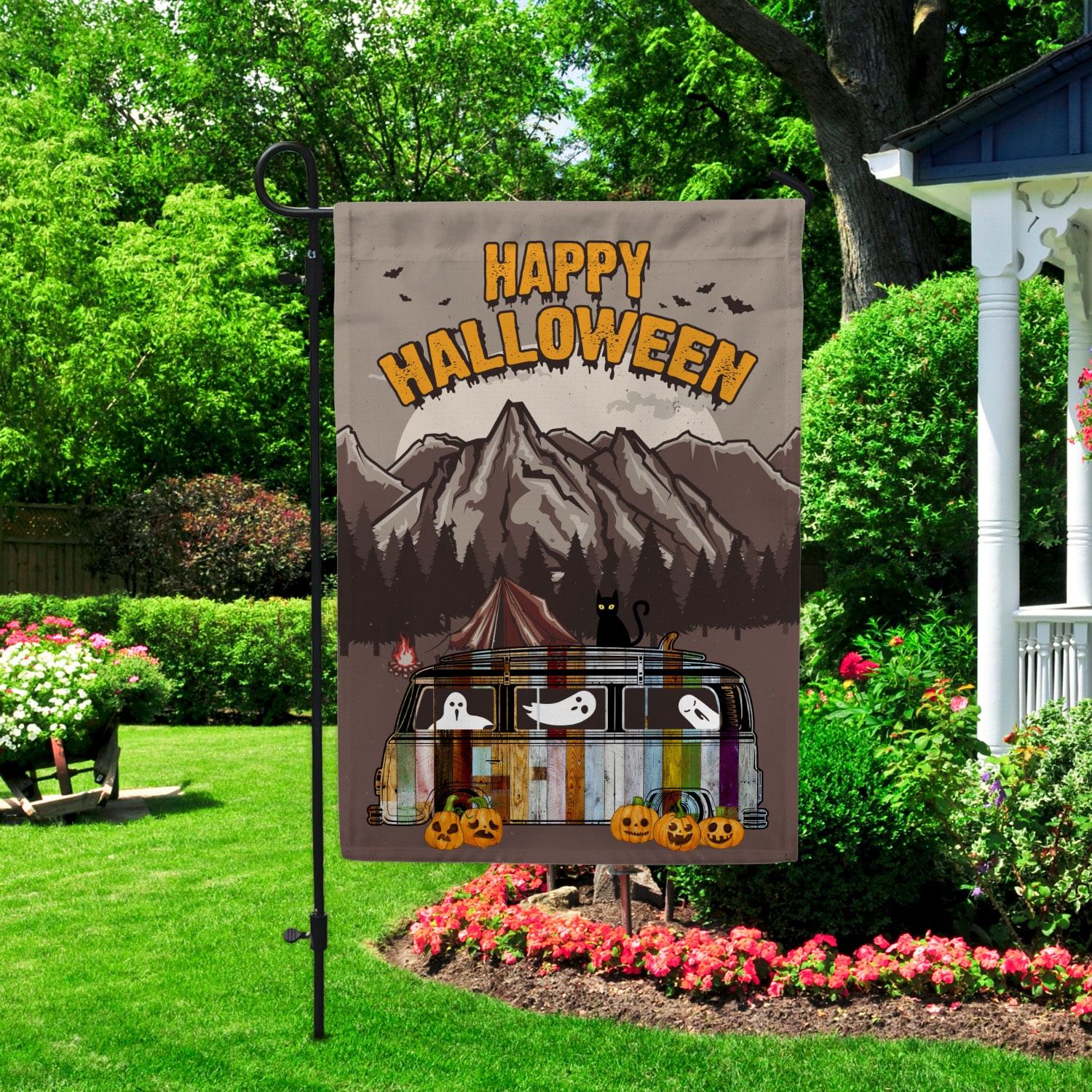 7NH. Happy Halloween Camper 30x40 Garden Flag Mockup 2