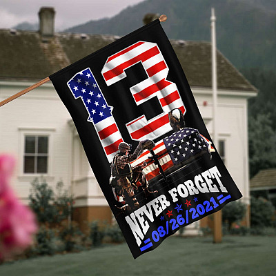 House Flag (30" x 40")