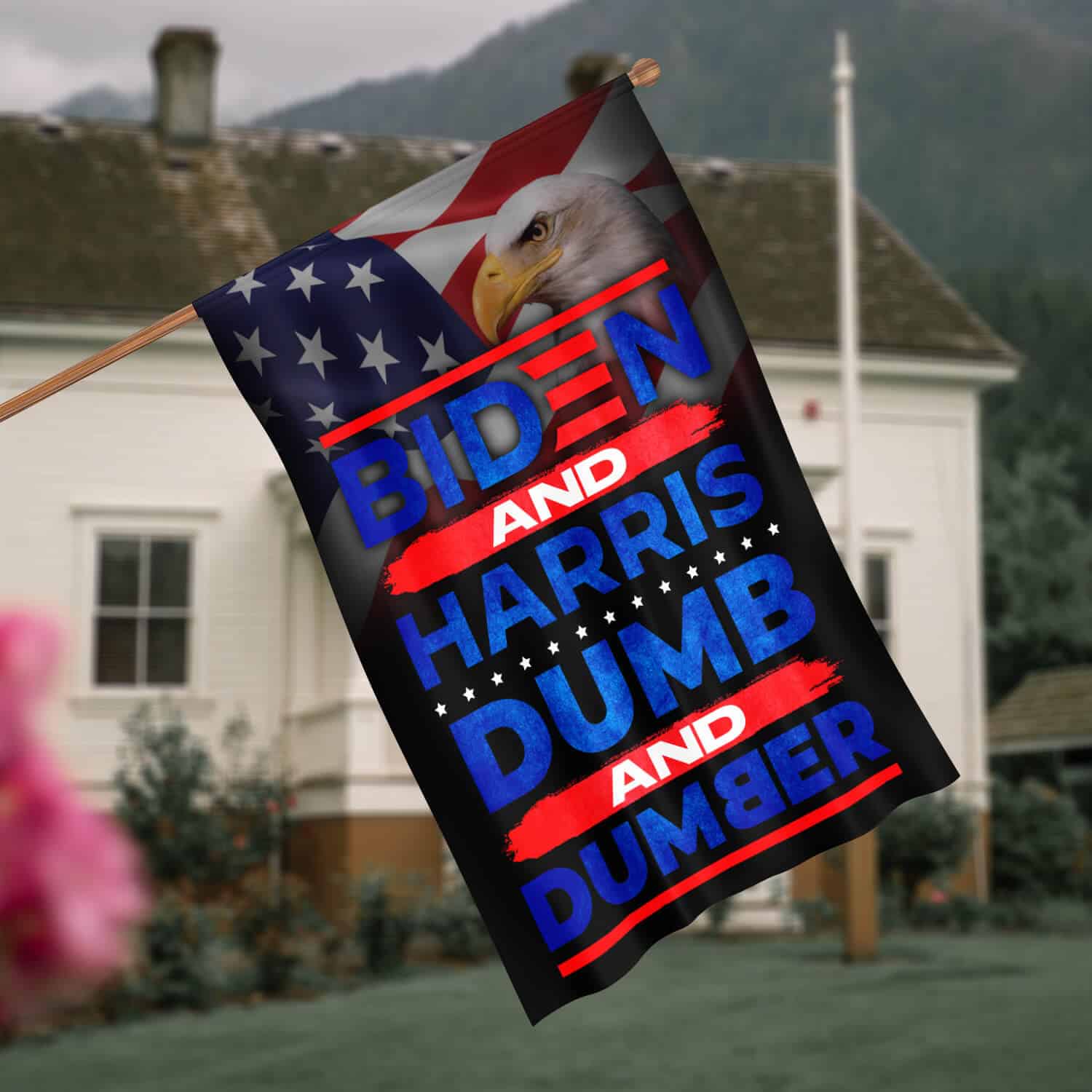 30x40 House Flag Mockup 4