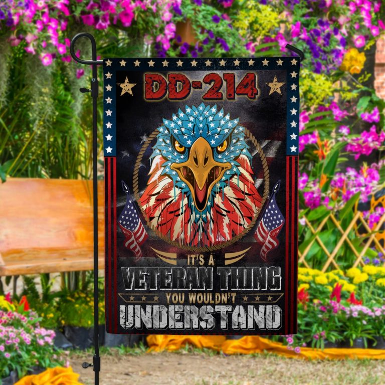 3kt. Dd 214 It's A Veteran 30x40 Garden Flag Mockup 4