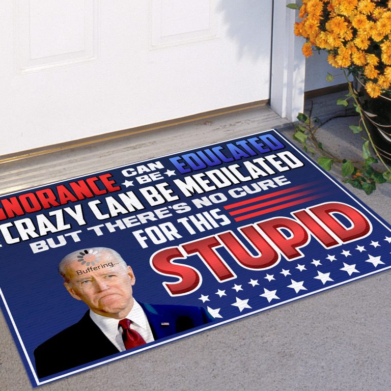 1o. This Stupid (doormat) Doormat Mockup 11