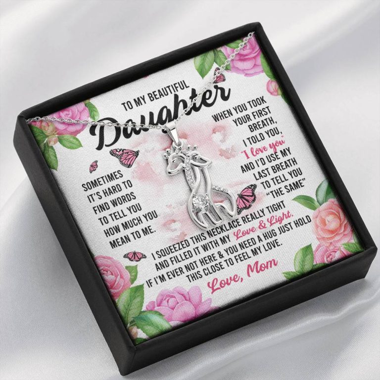 Sometimes It’s Hard to Find Words I Love You Mom Daughter Gift Giraffe Pendant Necklace