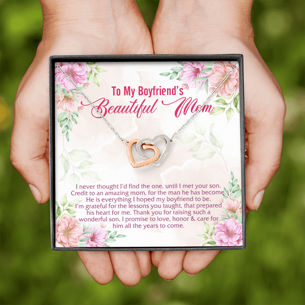 To My Boyfriend's Beautiful Mom I Never Thought I'd Find The One Interlocking Hearts Pendant Necklace