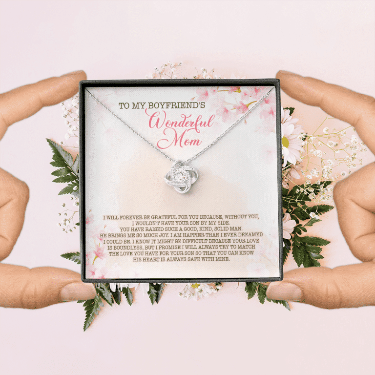 To My Boyfriend's Wonderful Mom I Will Forever Be Grateful For You Love Knot Pendant Necklace