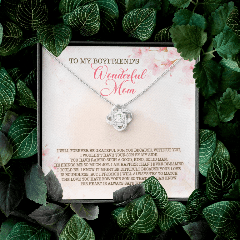 To My Boyfriend's Wonderful Mom I Will Forever Be Grateful For You Love Knot Pendant Necklace