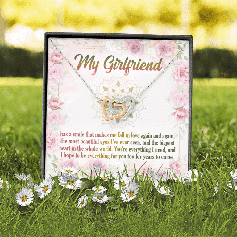 My Girlfriend Has A Smile That Makes Me Fall In Love Again And Again Interlocking Hearts Pendant Necklace