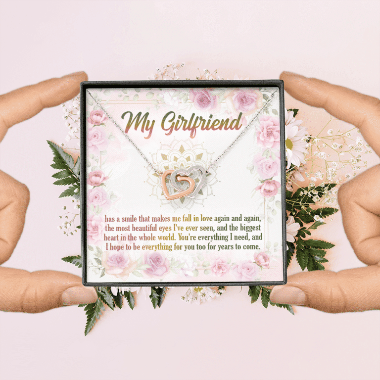 My Girlfriend Has A Smile That Makes Me Fall In Love Again And Again Interlocking Hearts Pendant Necklace