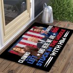 2O. Stuck In The Middle Doormat Doormat Mockup 3
