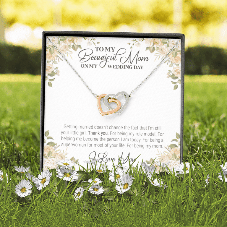 To My Beautiful Mom On My Wedding Day Interlocking Hearts Pendant Necklace - Wedding Gift For Mom From Bride