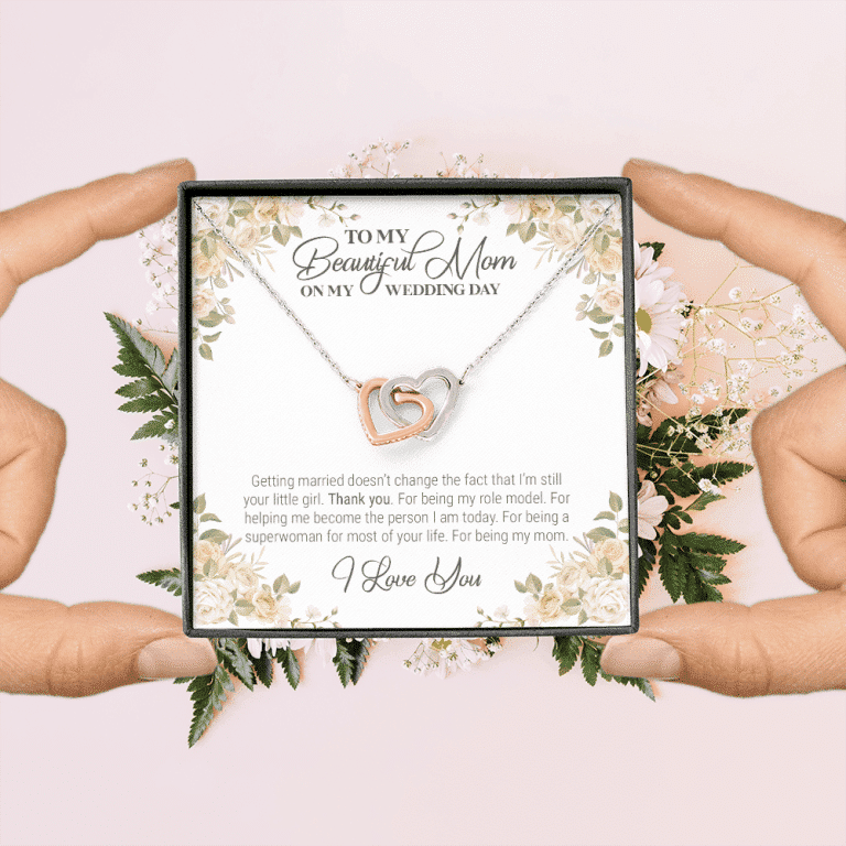 To My Beautiful Mom On My Wedding Day Interlocking Hearts Pendant Necklace - Wedding Gift For Mom From Bride
