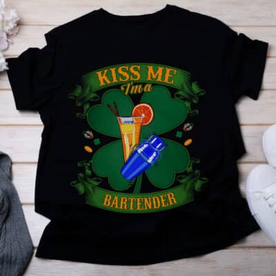 Kiss Me I am A Bartender Irish St Patrick Day T-Shirt - Irish Job Shamrock Tee