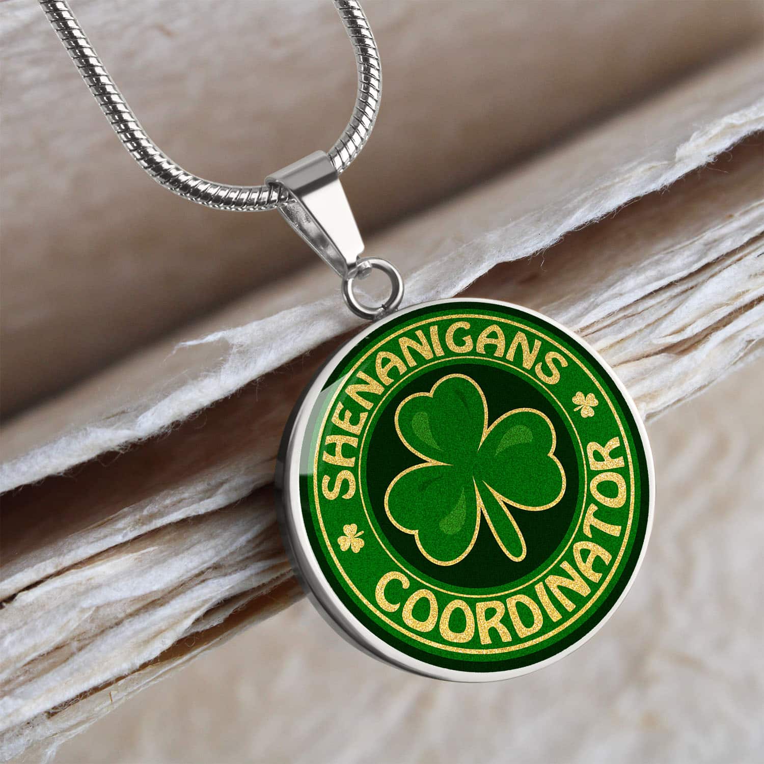 Graphic Circle Necklace