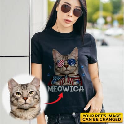 Alternative view of Personalized Cat Drawing Portrait Patriotic Cat Meowica 4th of July Funny Kitten Lover T-Shirt - Hoodie