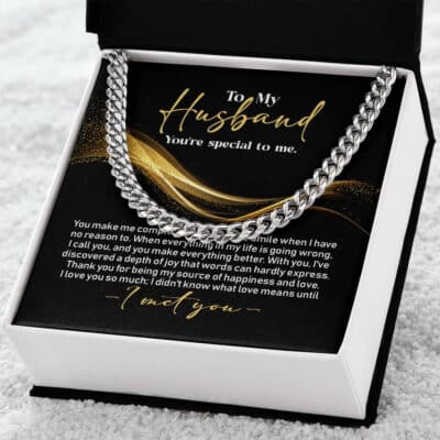 To My Husband You Make Me Complete You Make Me Smile When I Have No Reason To Cuban Link Chain Necklace