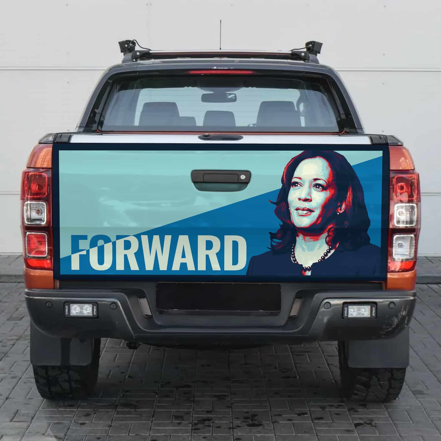 1VT. Kamala Forward tailgate mk1