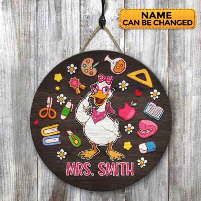 Personalized Name Goose Teacher Decorative Circle Wooden Door Sign - Front Porch Sign Indoor Outdoor Decor